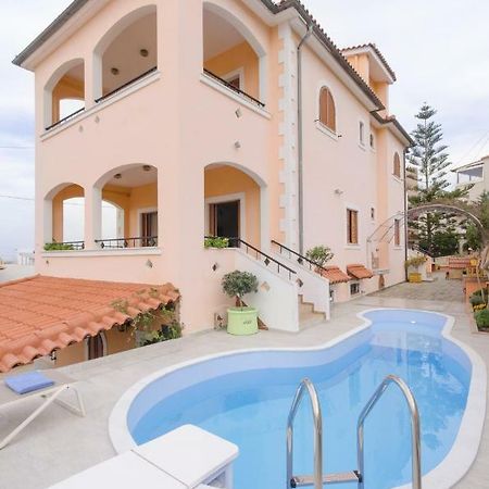 Araucaria Villa Atsipopoulo Exterior foto