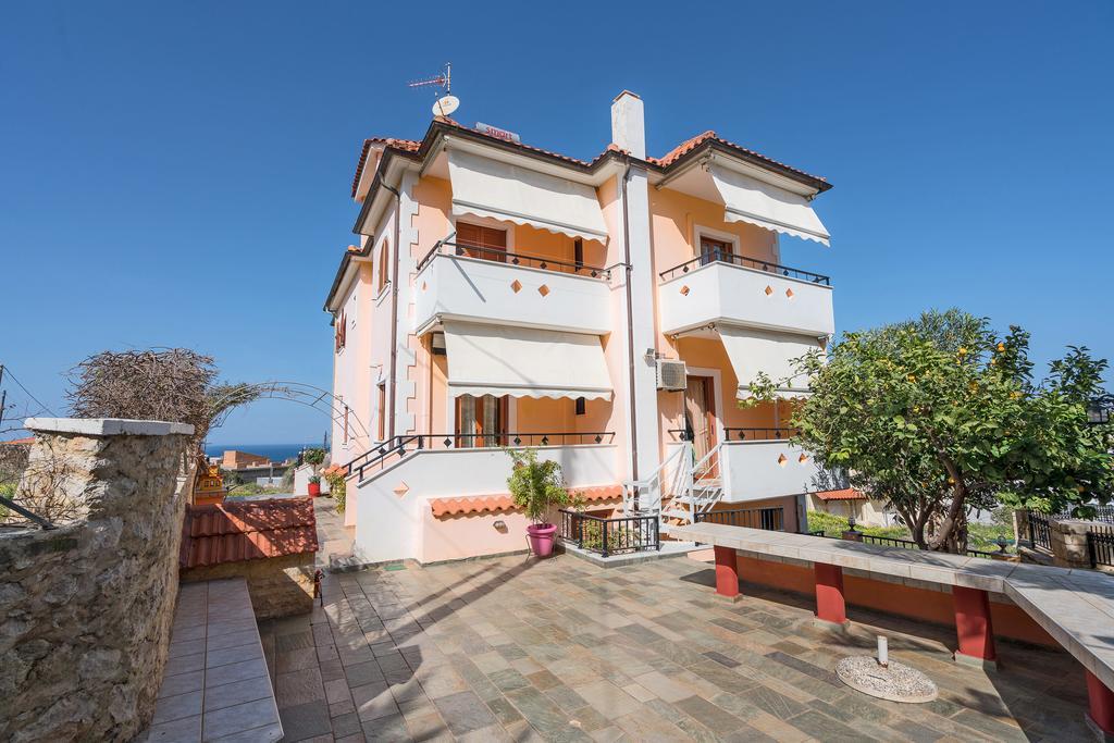 Araucaria Villa Atsipopoulo Exterior foto